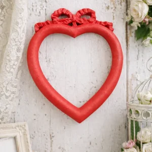 Cornice  A Cuore Nodo D'Amore Rossa